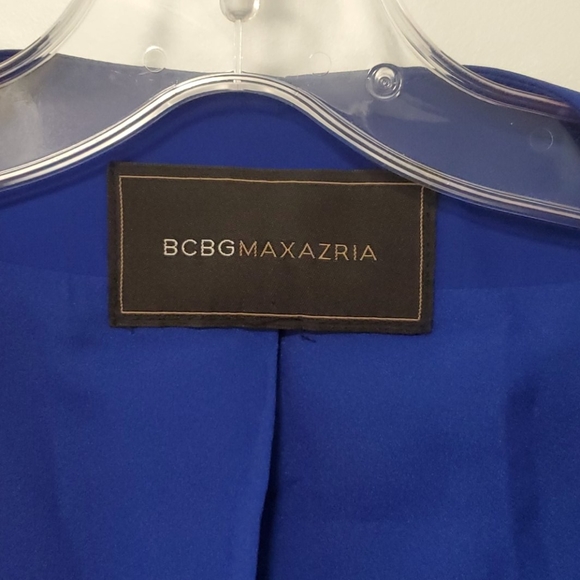 BCBG Royal Crop Blazer size L - Picture 6 of 6